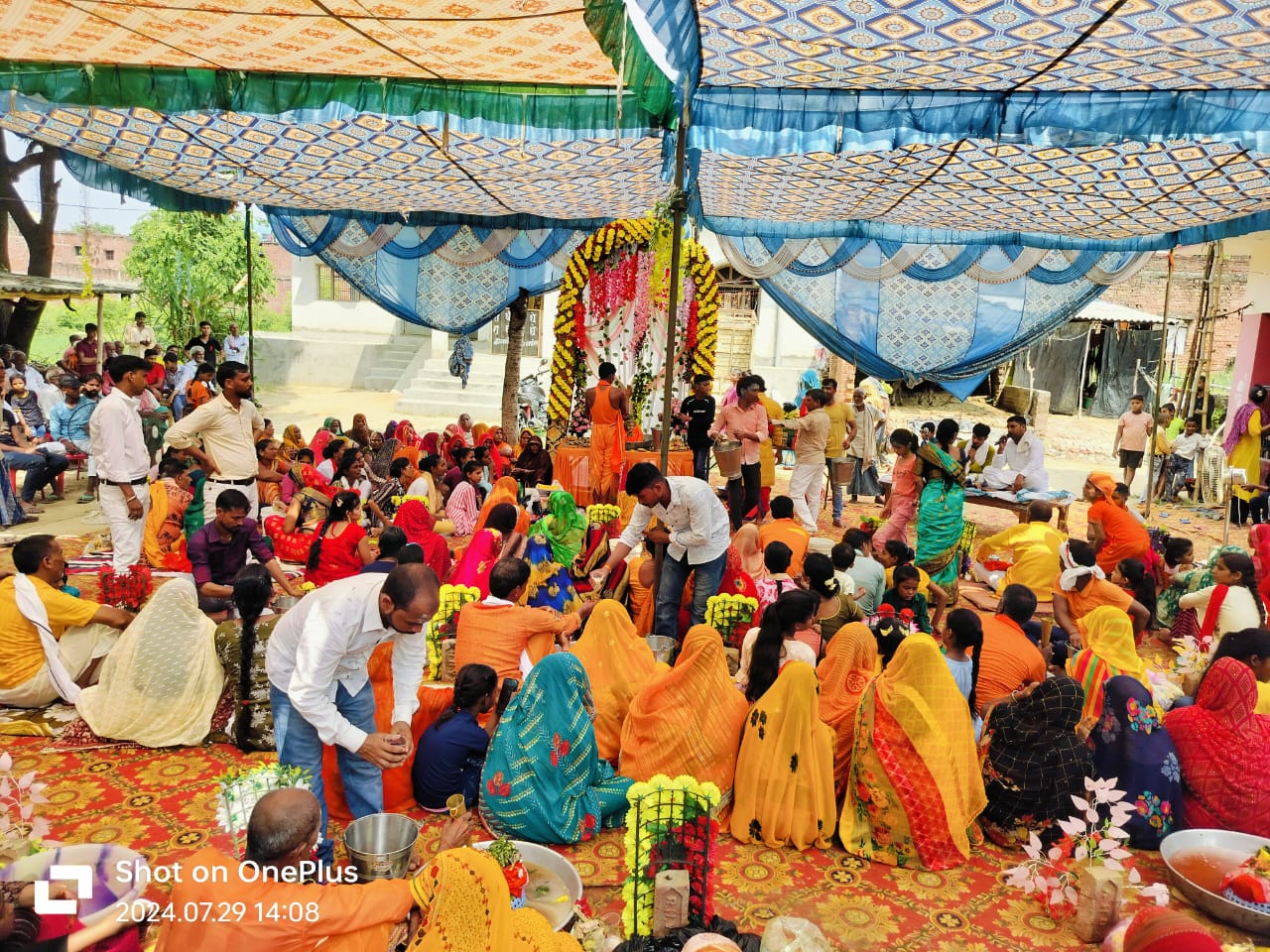 शाश्वत सेवा संस्थान-के द्वारा आयोजित हुआ सामुहिक रूद्राभिषेक कार्यक्रम।